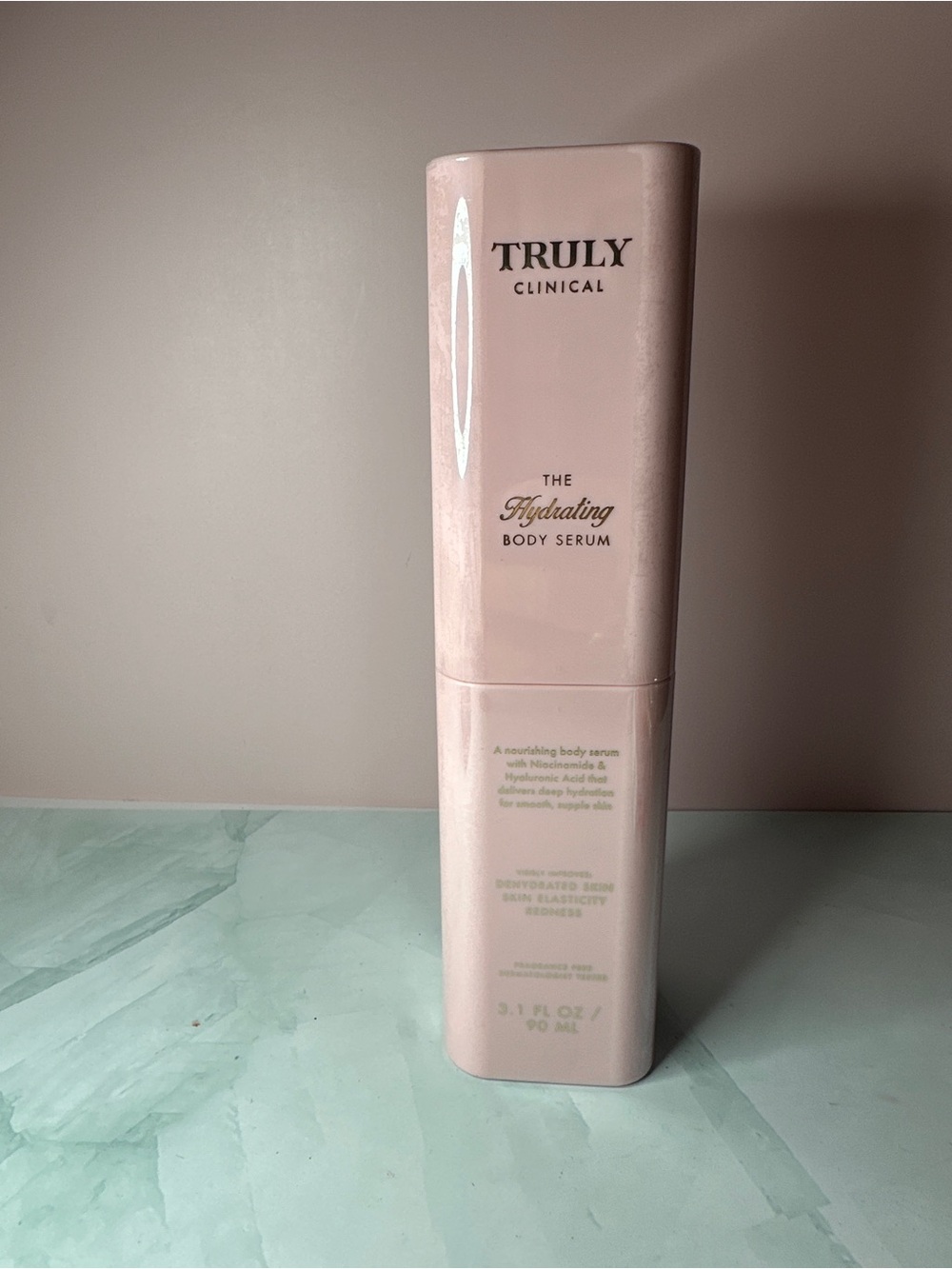 TRULY Clinical Hydrating Body Serum - Soft Pink